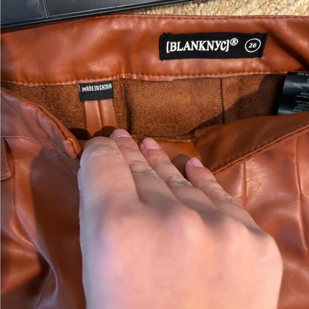 Blanknyc faux leather plants size 26